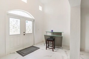 Interior - Beauty Home of Delray. (Delray Beach)