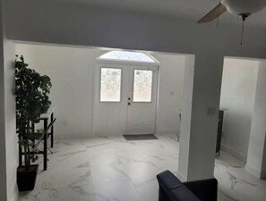 Interior - Beauty Home of Delray. (Delray Beach)