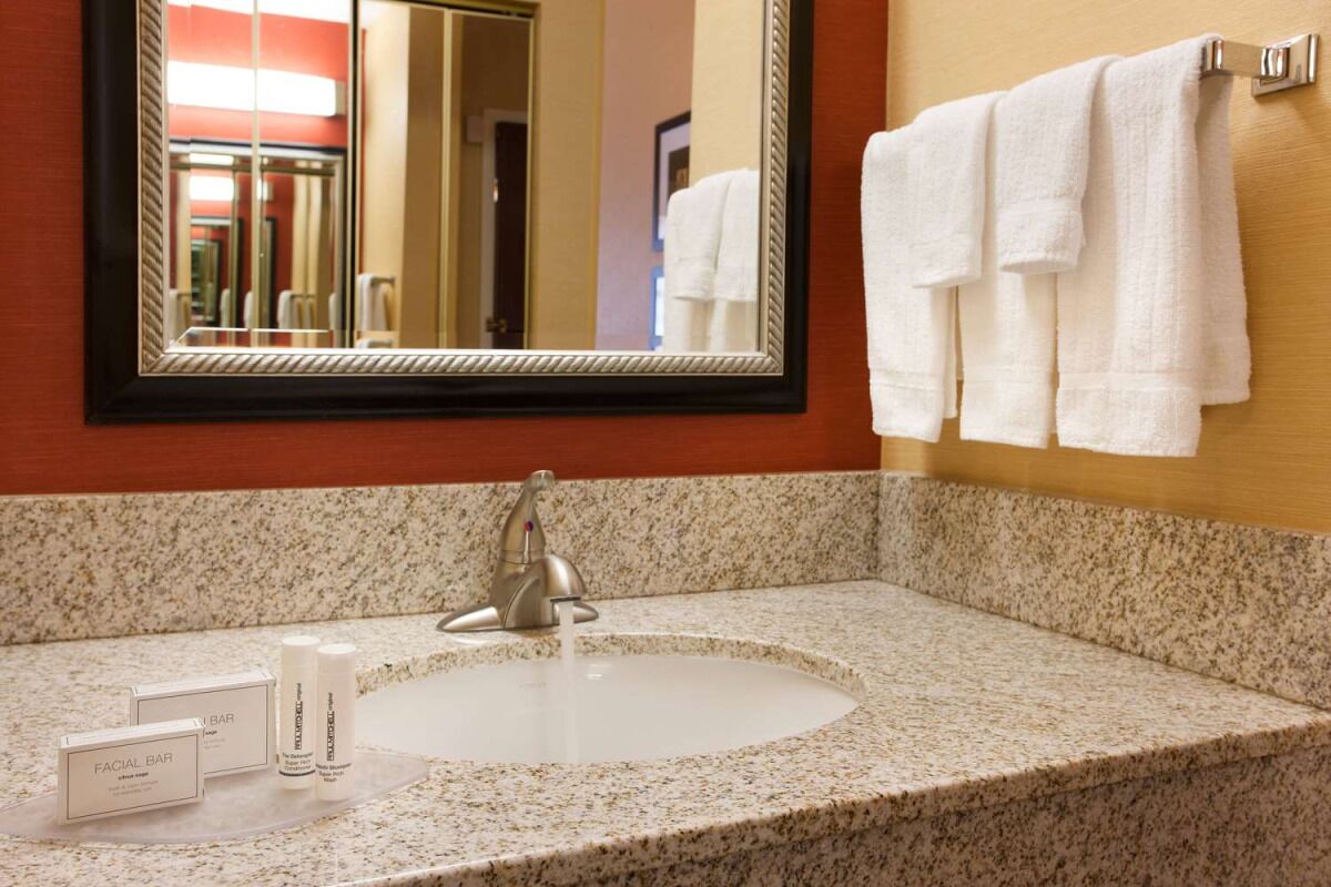 Experience Vegas from Summerlin! Stylish Pet Friendly Hotel, Outdoor Pool!