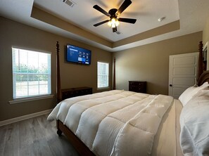 4 habitaciones, tabla de planchar con plancha y wifi gratis