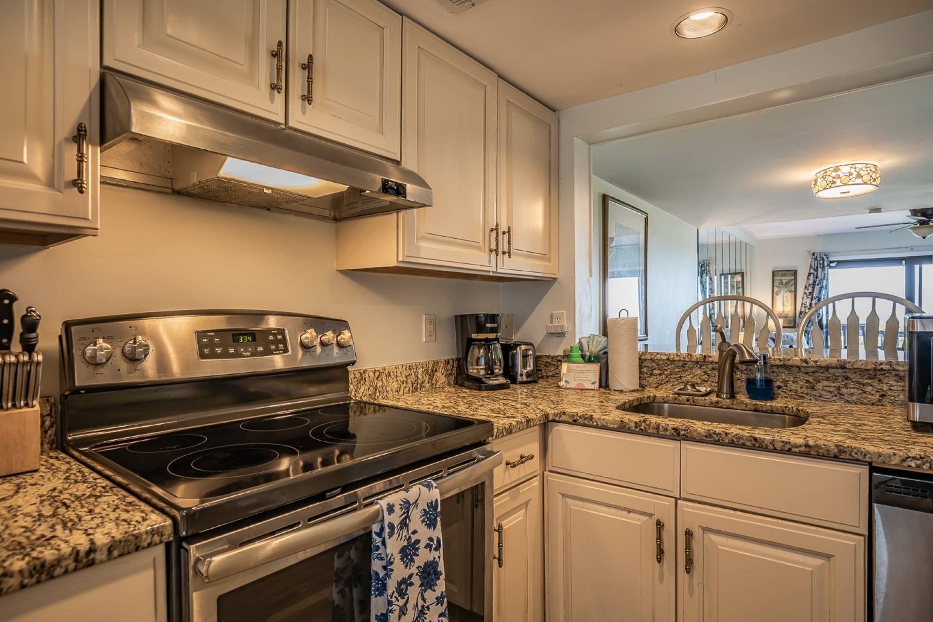 New listing! 2 bdrm-2.5 bath-Ocean Front-Steps to the beach-2nd Floor Condo-1 Parking Pass Included