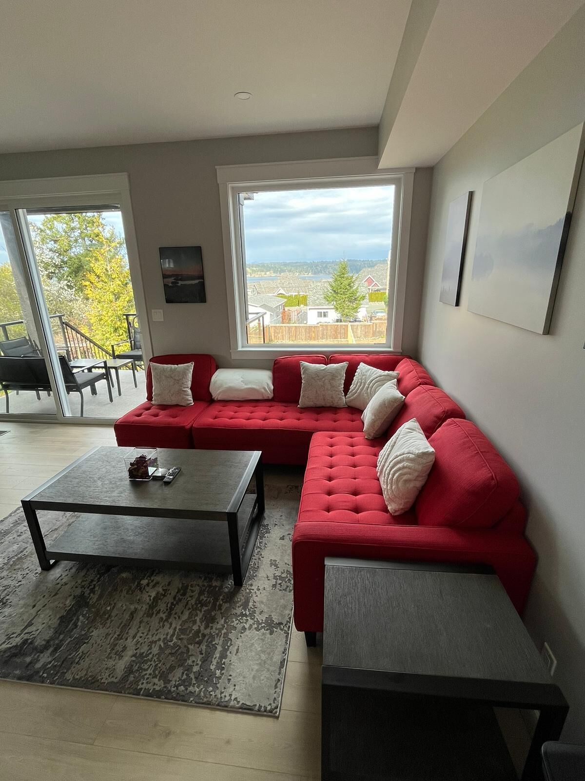 Stunning Ocean Views and a Short Stroll to Downtown