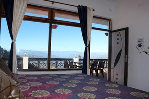 View from room - The Parijat Retreat (Bhikyasain)