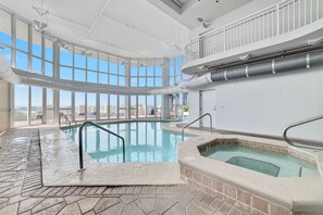 Piscine couverte, piscine chauffée