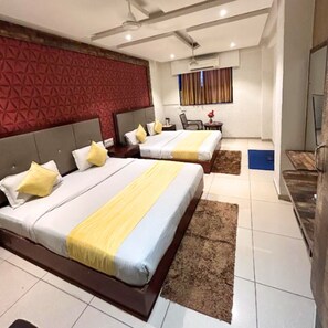 Superior Quadruple Room, 2 Katil Kelamin (Double) | Wi-fi percuma 