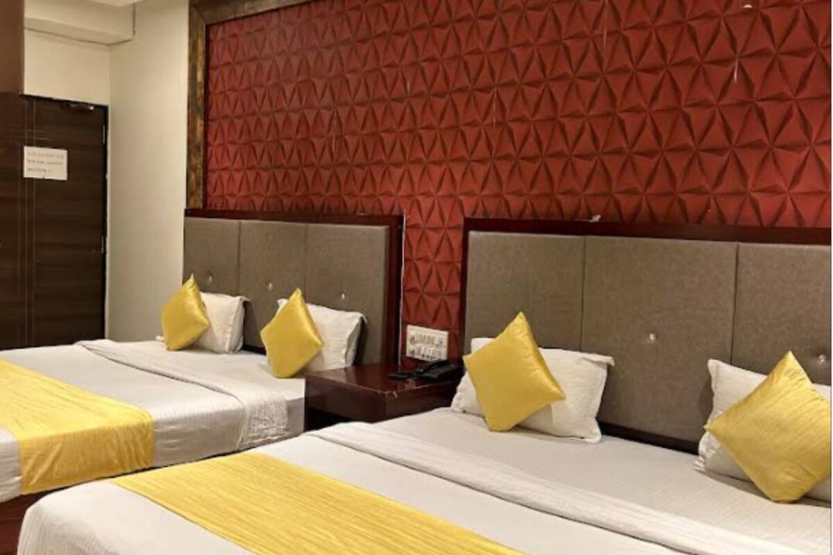 Superior Quadruple Room, 2 Double Beds | Free WiFi