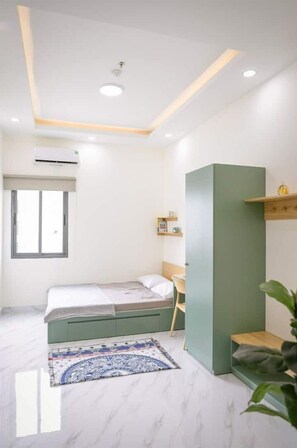 1 camera, una scrivania, Wi-Fi gratuito, lenzuola