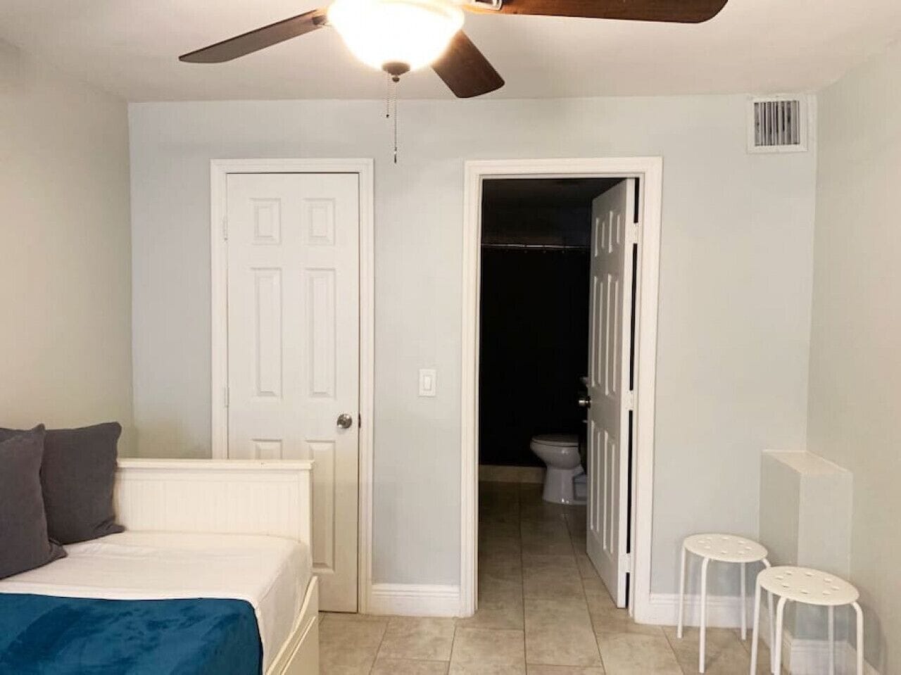 Private Hollywood APT Near Beach Airport & Casino