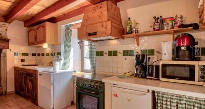 Typical House with Stunning Views – 5 Minutes from Saint-Lary