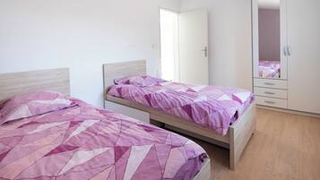 2 bedrooms, free WiFi