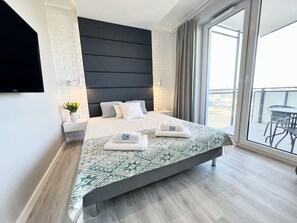 Comfort appartement, 1 slaapkamer, balkon, in toren | Luxe beddengoed, individueel gedecoreerd, individueel gemeubileerd