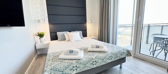 Bastion Wałowa by Q4Apartments