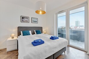 Deluxe Apartment, 2 Bedrooms, City View | Premium bedding, individually decorated, individually furnished - Bastion Wałowa by Q4Apartments (Gdansk)