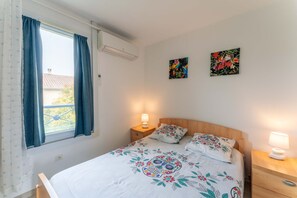 2 bedrooms, iron/ironing board, free WiFi, bed sheets - Beautiful 3-star house – Comfort and relaxation in the heart of Provence (Vaison-la-Romaine)