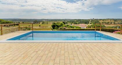 Vacation Home "Bela Casa Na Costa Vicentina" with Private Pool, Private Garden & Wi-Fi