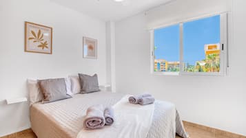 2 bedrooms, free WiFi, bed sheets