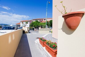 Imagen sin descripción, 4 de 21, botón