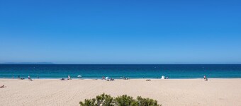 Beachfront House Bolonia 2 - 2 min to Beach, Sea Views & Wi-Fi