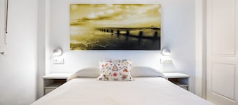 Holiday Home 'Vistas Al Mar Bolonia 2' with Sea View and Wi-Fi