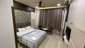 Chambre Deluxe | 1 chambre, bureau, Wi-Fi gratuit, draps fournis