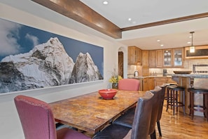 Dining - The Charter at Beaver Creek E3405 (Beaver Creek)