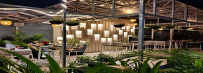 Cosmos Raj Plaza Jaipur