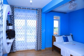 Departamento estándar | Escritorio, espacio para trabajar con laptop y wifi gratis 