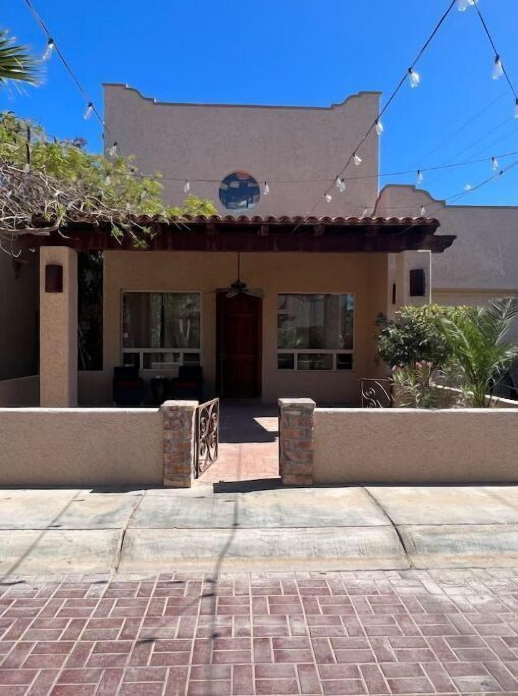 Spacious Gated Beachside House