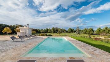 Seasonal outdoor pool