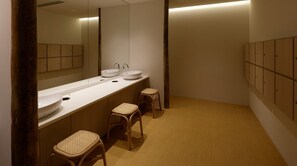 Hair dryer, towels - Superior Twin | Standard Plan Room only / Kanazawa Ishikawa (Kanazawa)
