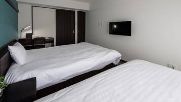 1 bedroom, desk, free WiFi, bed sheets