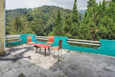 OYO Life 91060 Villa Wijaya Homestay