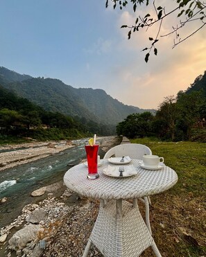 Exterior - The Ayali Riverside Resort Rishikesh (Yamkeshwar)