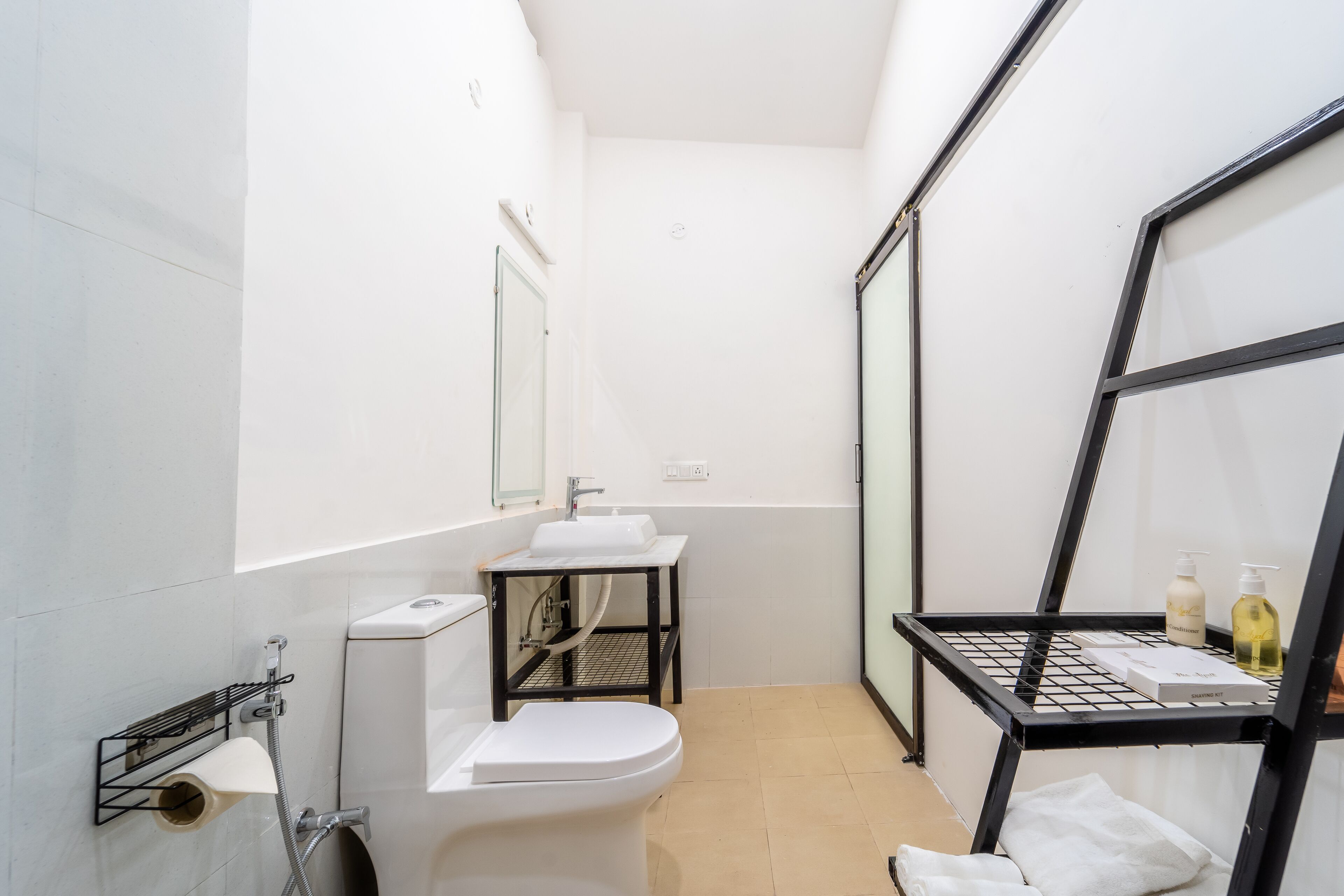 The Ayali Riverside Resort Rishikesh 