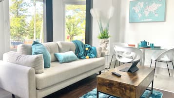 Superior Apartment | Living area | Smart TV