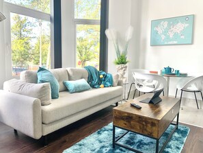 Superior Apartment | Living area | Smart TV