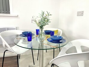 Shared kitchen facilities - Kunda House Church Rd (Birmingham)