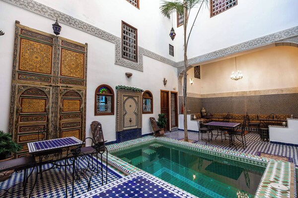 Le Cèdre D'argent - Fez