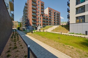 Exterior - Stylish Studio | Parking and Balcony | Close to the Station (Wroclaw)