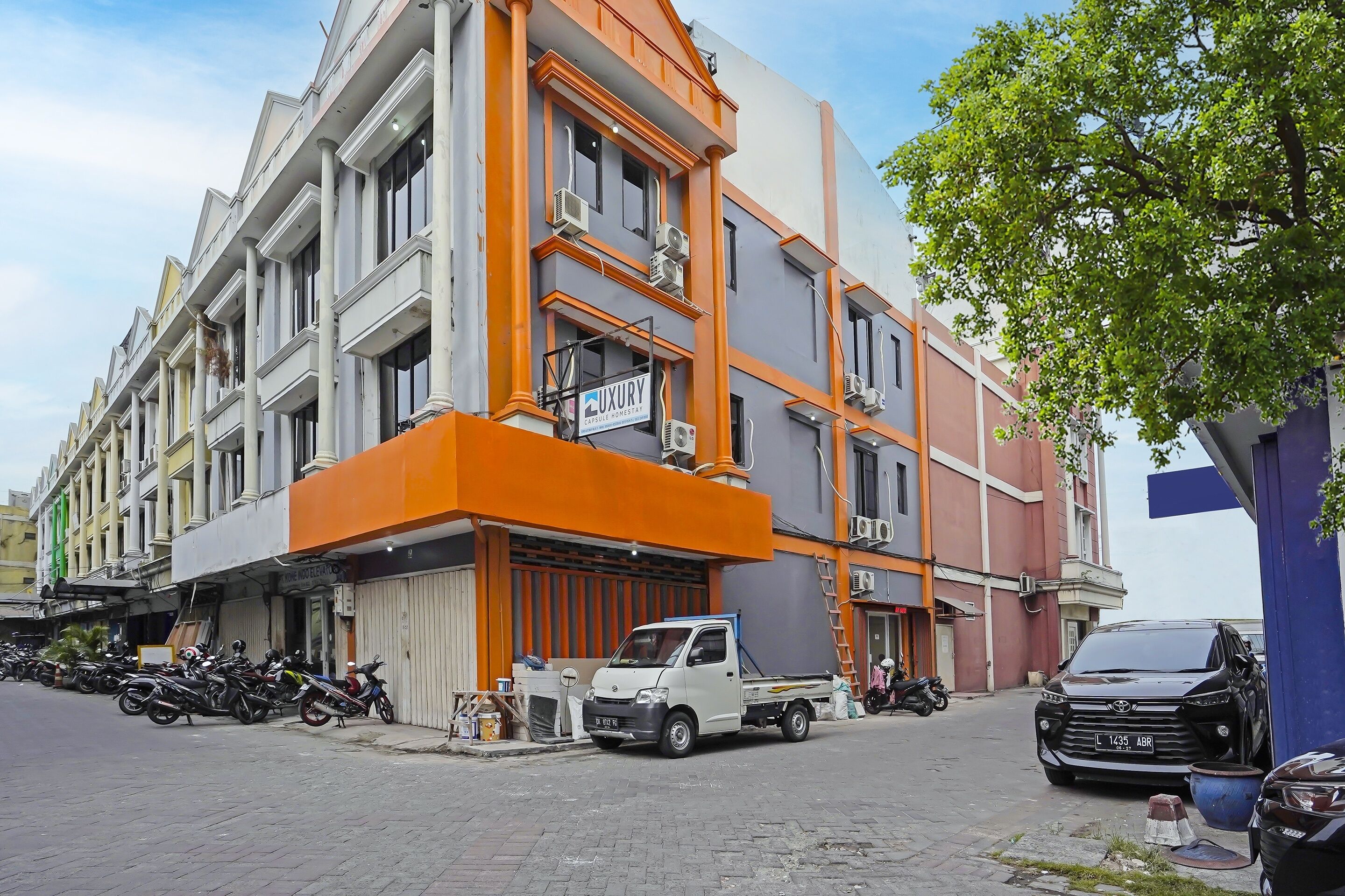 OYO 91727 Luxury Homestay Sidoarjo