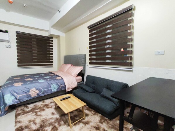 1 bedroom, in-room safe, free WiFi, bed sheets