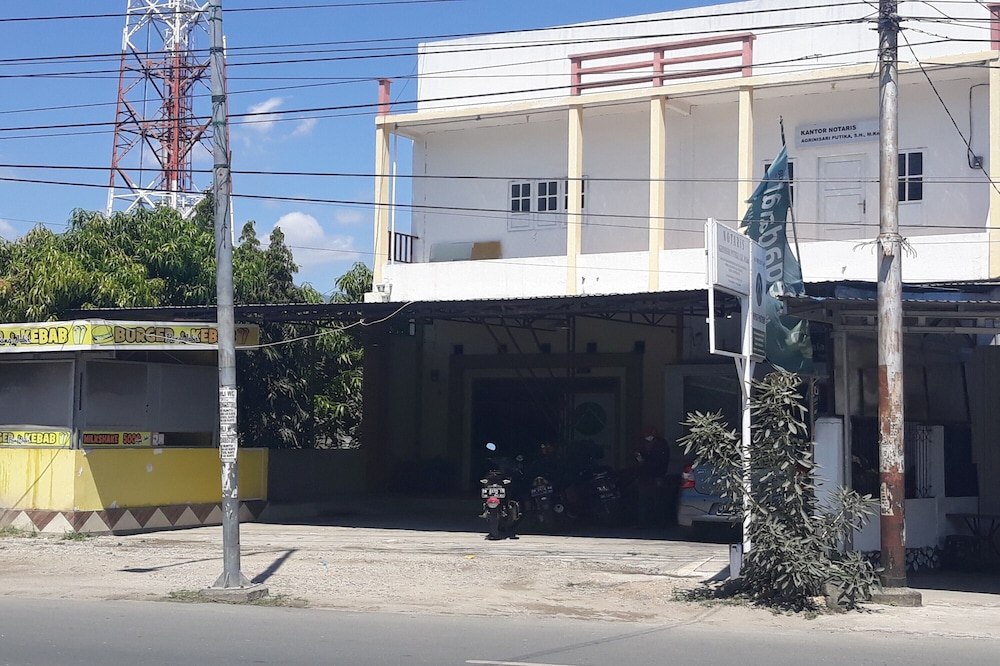 OYO 91162 Homestay Ansyariah Syariah