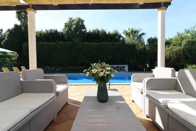 Villa Joia - 3 Bedroom Villa with Swimming pool in Boliqueime - Algarve