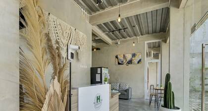 Capital O 90983 Harmony Easy Stay