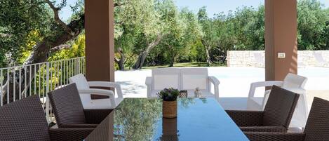 Seasonal outdoor pool