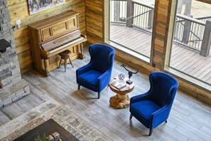 Interior - Pine View Paradise|Luxury|Sleeps 19 (Broken Bow)