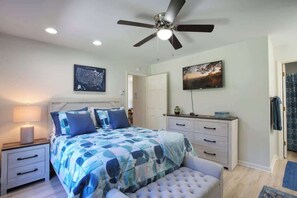 2 chambres, fer et planche à repasser, Wi-Fi gratuit, draps fournis
