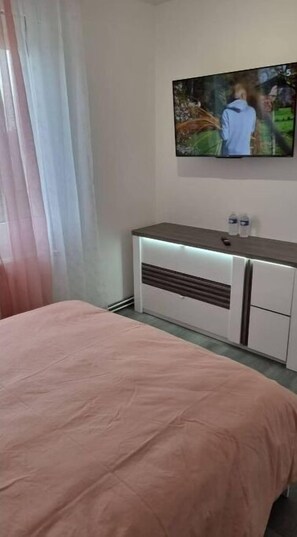 3 chambres, draps fournis