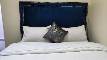 1 bedroom, iron/ironing board, free WiFi