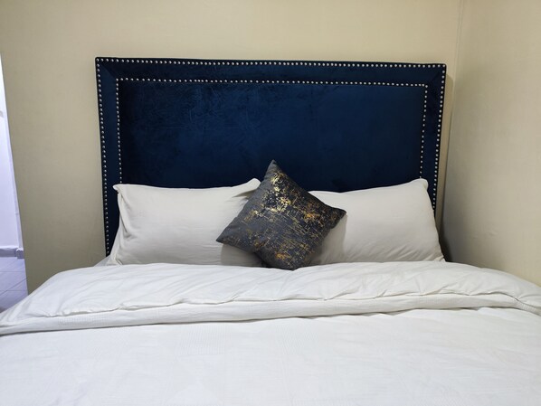 1 bedroom, iron/ironing board, free WiFi